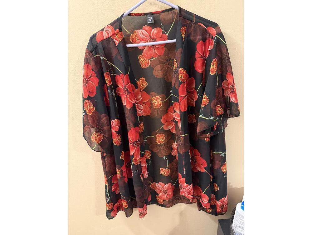SHEIN Curve 4XL Floral Sheer Kimono Cardigan